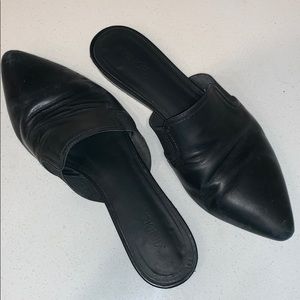 Vince Leather Slip On Dress Shoes